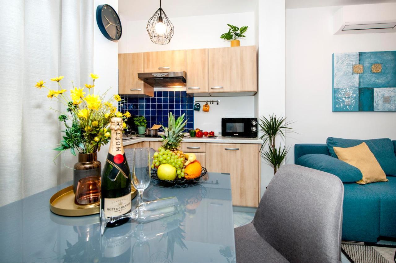 F&R Apartments II 로비니 외부 사진