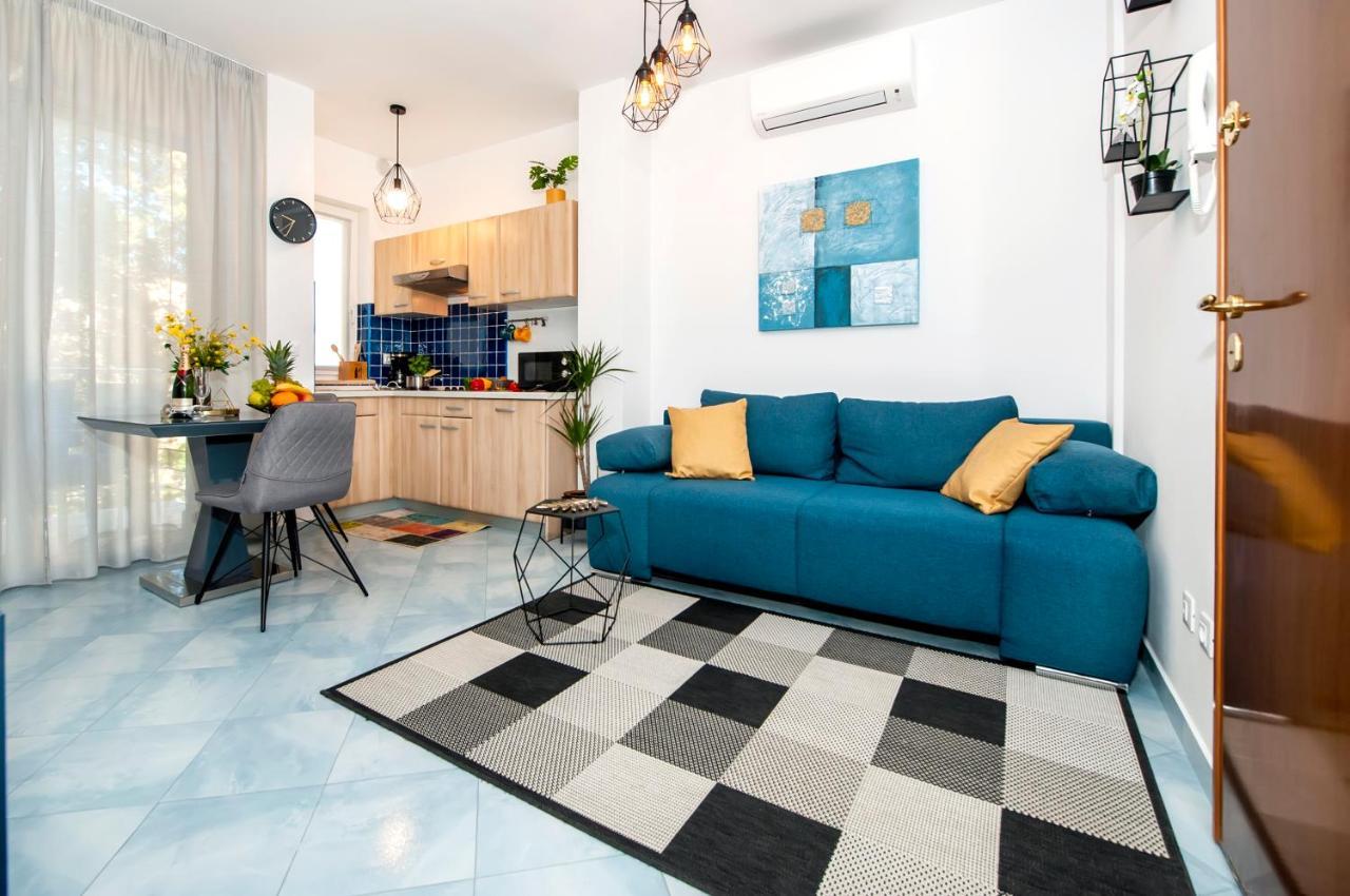 F&R Apartments II 로비니 외부 사진